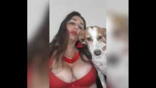 หนังxxx เย็ดหมา Animal porn ไลฟ์สดให้หมาเลียหีโครตเสียว